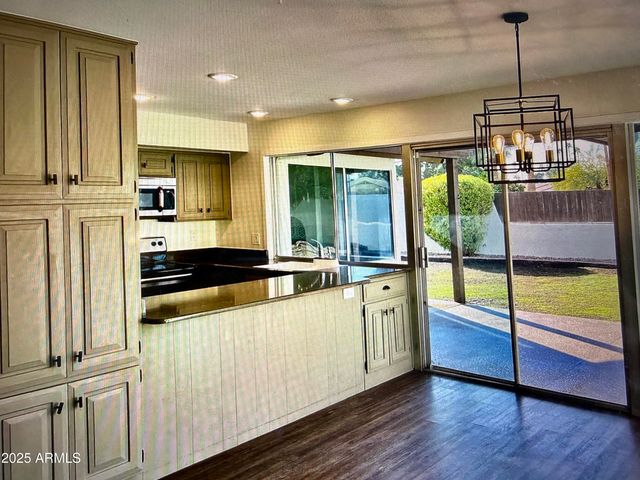 912 E ACACIA Circle, Litchfield Park, AZ 85340