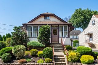 33 Laura Ave, Nutley Twp., NJ 07110