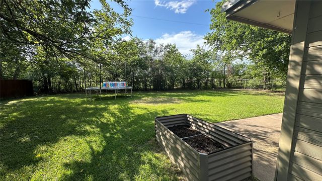 806 Crestline Drive, Mexia, TX 76667