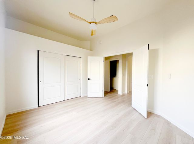 13940 N Bentwater Drive, Oro Valley, AZ 85755