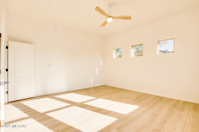 13940 N Bentwater Drive, Oro Valley, AZ 85755