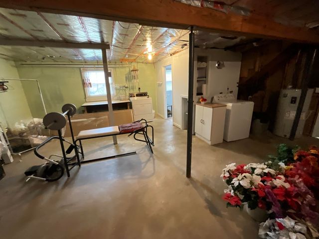 400 Woodland CIR, Lynchburg, VA 24502