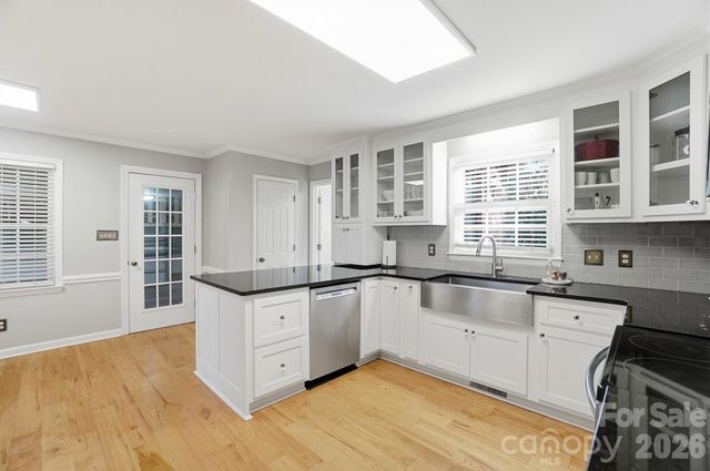 1308 Dumbarton Road, Gastonia, NC 28054