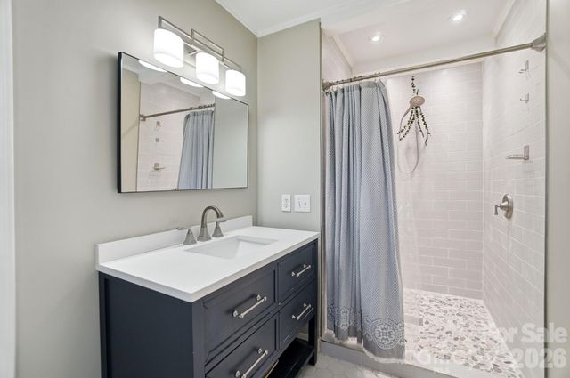 1308 Dumbarton Road, Gastonia, NC 28054