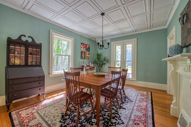 7 Oakland Ave., Easton, MA 02334