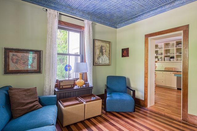7 Oakland Ave., Easton, MA 02334