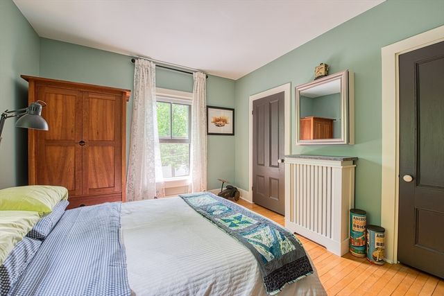 7 Oakland Ave., Easton, MA 02334