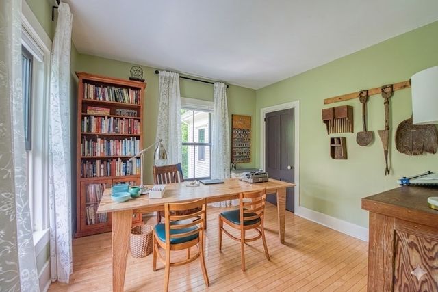 7 Oakland Ave., Easton, MA 02334