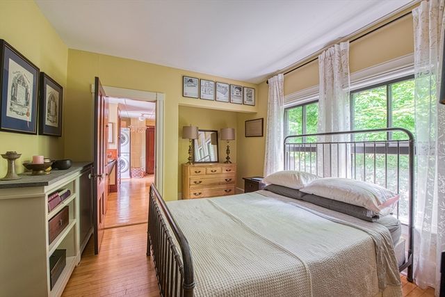 7 Oakland Ave., Easton, MA 02334