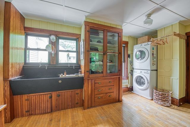 7 Oakland Ave., Easton, MA 02334