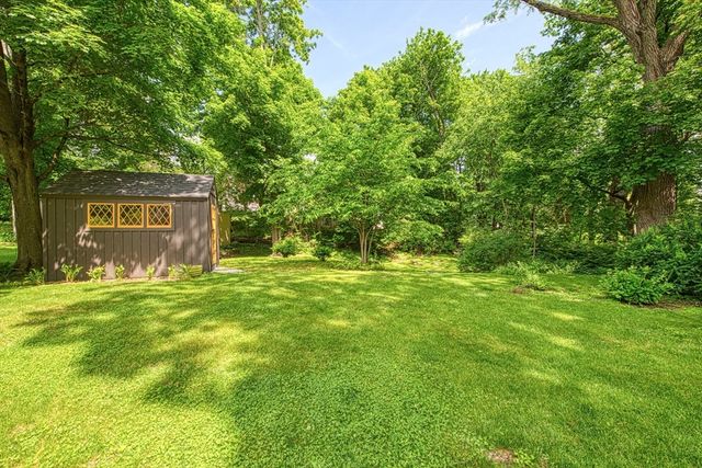 7 Oakland Ave., Easton, MA 02334