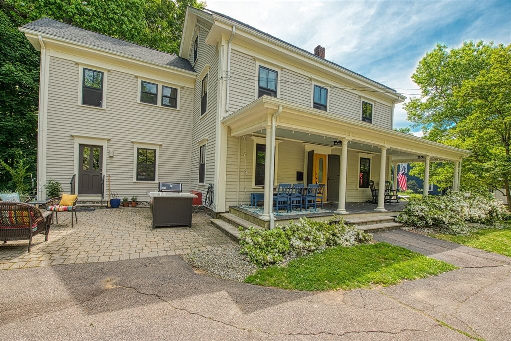 7 Oakland Ave., Easton, MA 02334