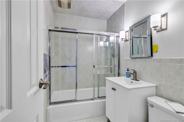 245 Unquowa Road 46, Fairfield, CT 06824