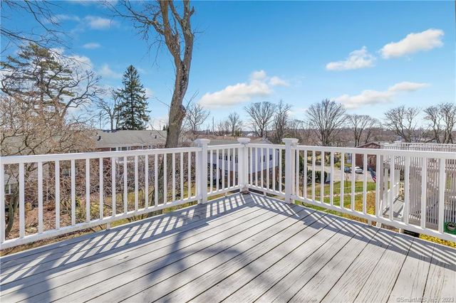 245 Unquowa Road 46, Fairfield, CT 06824