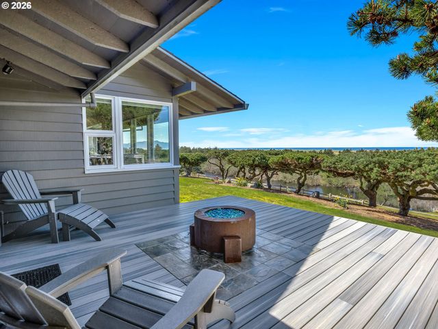 89464 MANION Dr, Warrenton, OR 97146