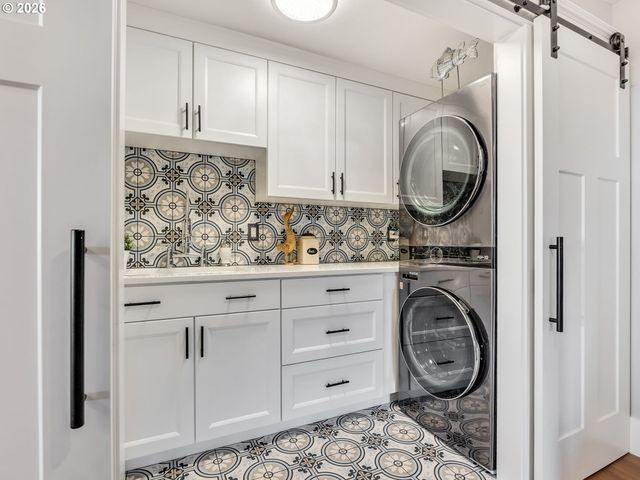 89464 MANION Dr, Warrenton, OR 97146