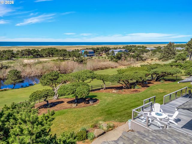 89464 MANION Dr, Warrenton, OR 97146