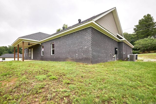 12915 Styles Rd, Bauxite, AR 72011
