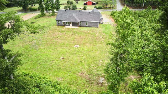 12915 Styles Rd, Bauxite, AR 72011