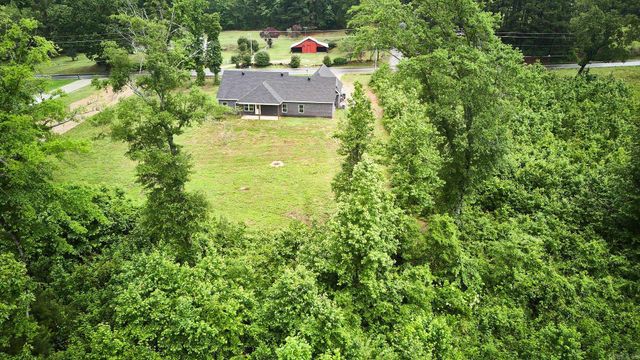 12915 Styles Rd, Bauxite, AR 72011