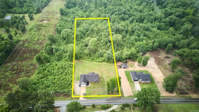 12915 Styles Rd, Bauxite, AR 72011