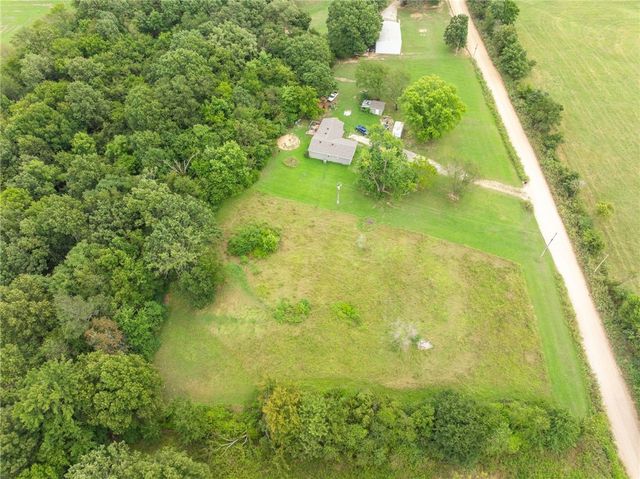 16836 Mateer Road, Lincoln, AR 72744