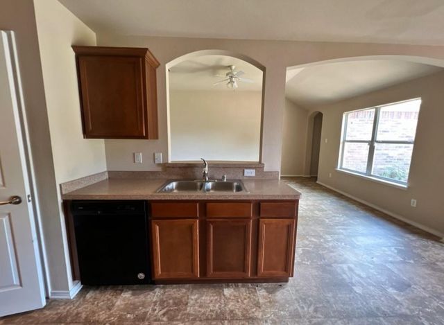 1115 Warrior Drive, Dallas, TX 75253