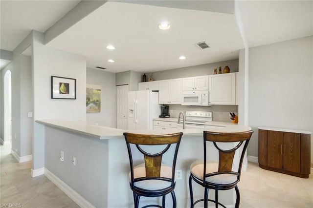 21790 Southern Hills DR 101, Estero, FL 33928