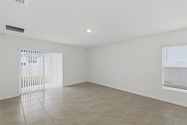 8618 SW 46TH AVENUE, Ocala, FL 34476