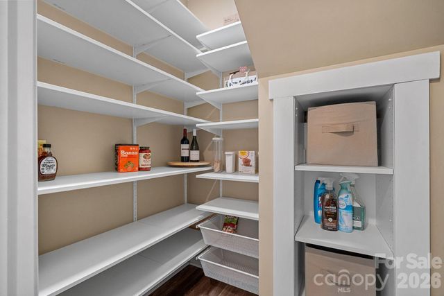 132 Flora Vista Drive, Mooresville, NC 28117