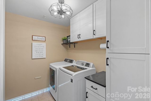 132 Flora Vista Drive, Mooresville, NC 28117