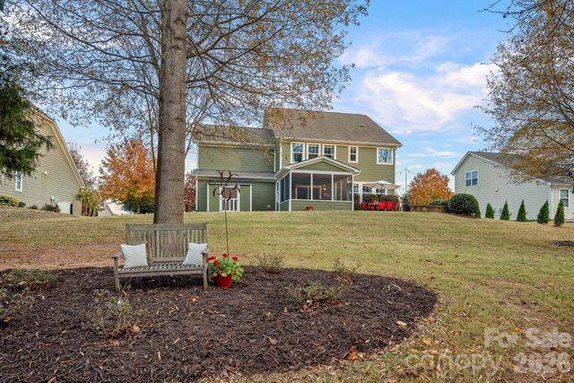 132 Flora Vista Drive, Mooresville, NC 28117