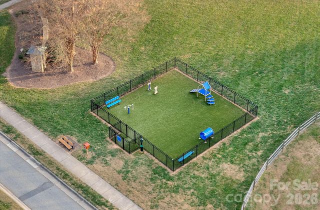 132 Flora Vista Drive, Mooresville, NC 28117