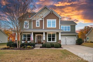 132 Flora Vista Drive, Mooresville, NC 28117