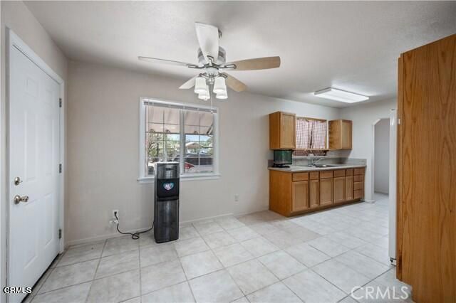 45027 Division Street, Lancaster, CA 93535