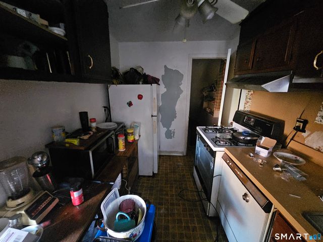 81 Louisiana Avenue 81, Bridgeport, CT 06610