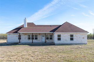 1000 Black Ankle RD, Lockhart, TX 78644
