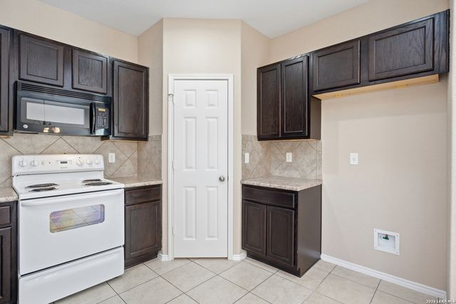 6022 Julians, San Antonio, TX 78244