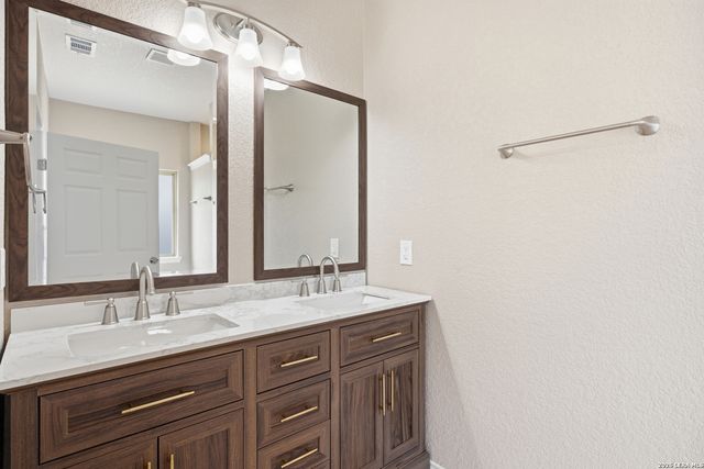 6022 Julians, San Antonio, TX 78244