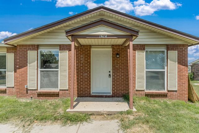 1614 E Catalina St, Wichita, KS 67216