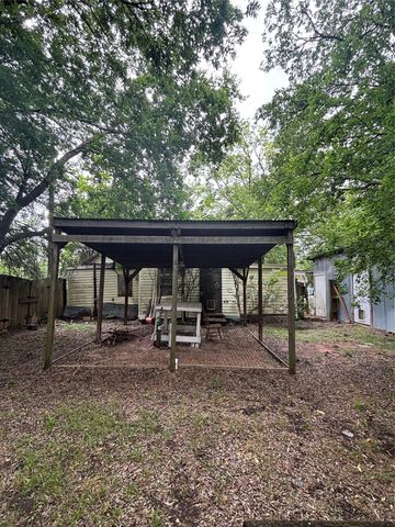 817 E Scott Street, Sherman, TX 75090