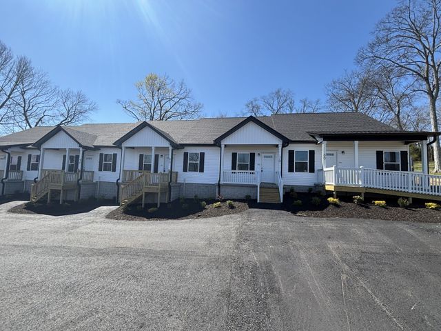 60 Stone Gate Lane, Hartsville, TN 37074