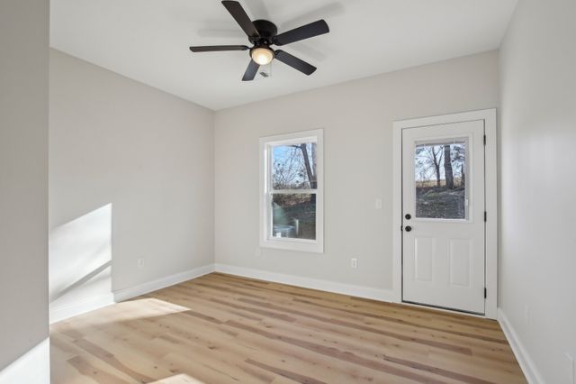 60 Stone Gate Lane, Hartsville, TN 37074