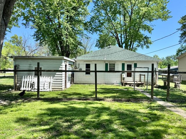 405 Penfield Street, Odin, IL 62870