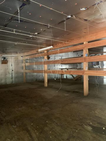 123 Cider Lane, Ettersburg, CA 95542