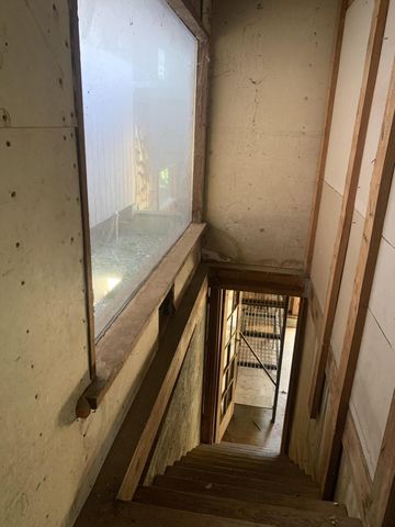 123 Cider Lane, Ettersburg, CA 95542