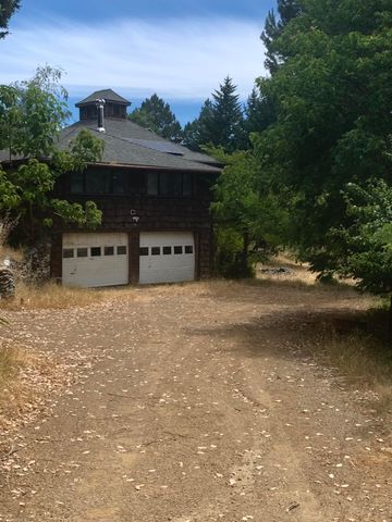 123 Cider Lane, Ettersburg, CA 95542
