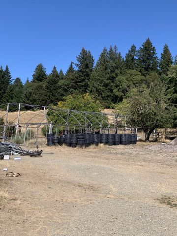 123 Cider Lane, Ettersburg, CA 95542