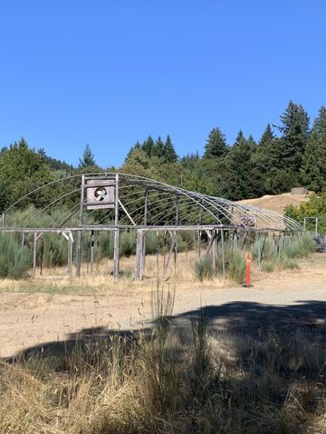 123 Cider Lane, Ettersburg, CA 95542