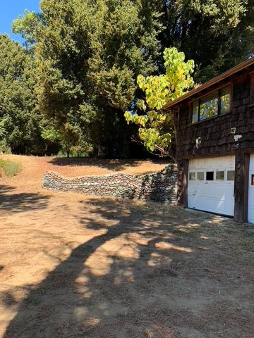 123 Cider Lane, Ettersburg, CA 95542
